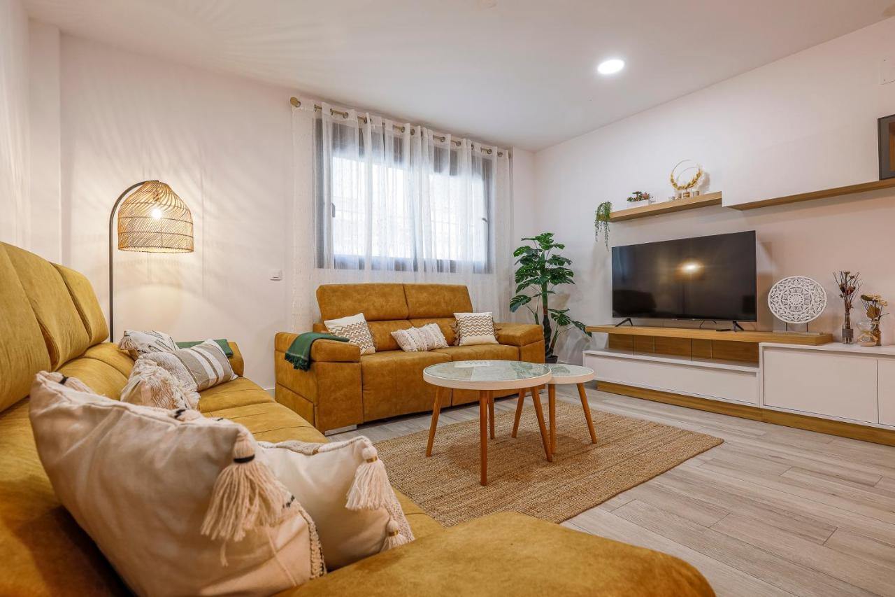 Family Suit Principal Encantos De Sevilla Εξωτερικό φωτογραφία