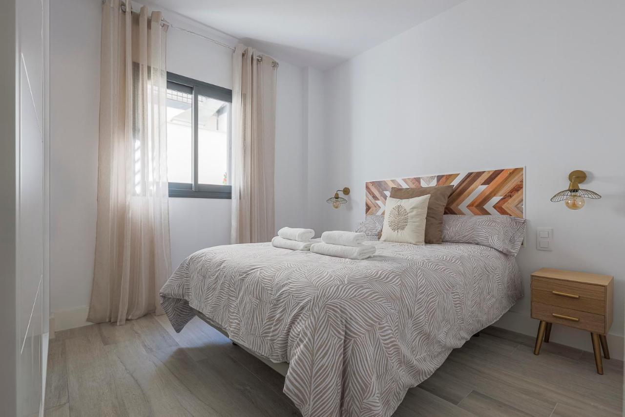 Family Suit Principal Encantos De Sevilla Εξωτερικό φωτογραφία