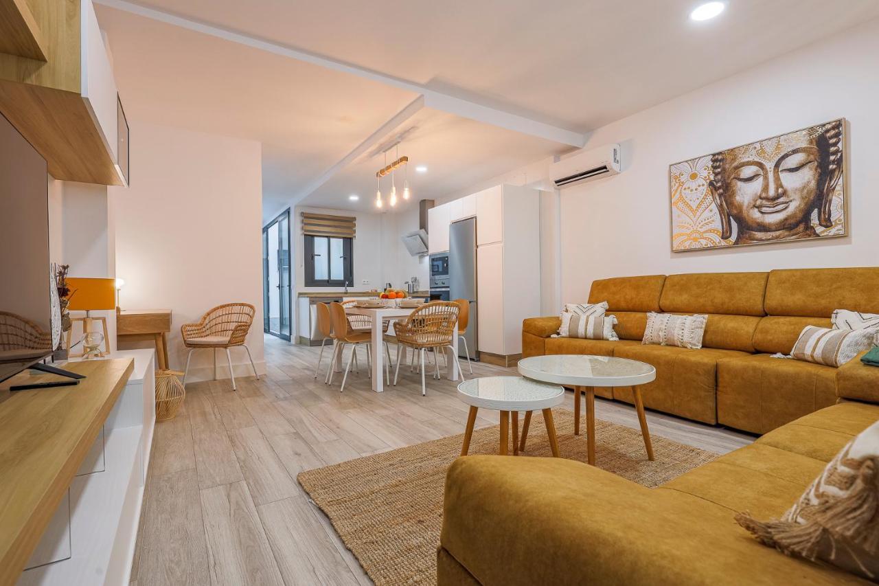 Family Suit Principal Encantos De Sevilla Εξωτερικό φωτογραφία