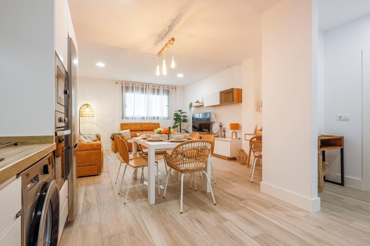 Family Suit Principal Encantos De Sevilla Εξωτερικό φωτογραφία