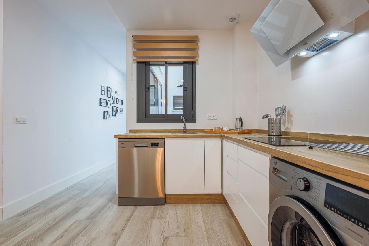 Family Suit Principal Encantos De Sevilla Εξωτερικό φωτογραφία