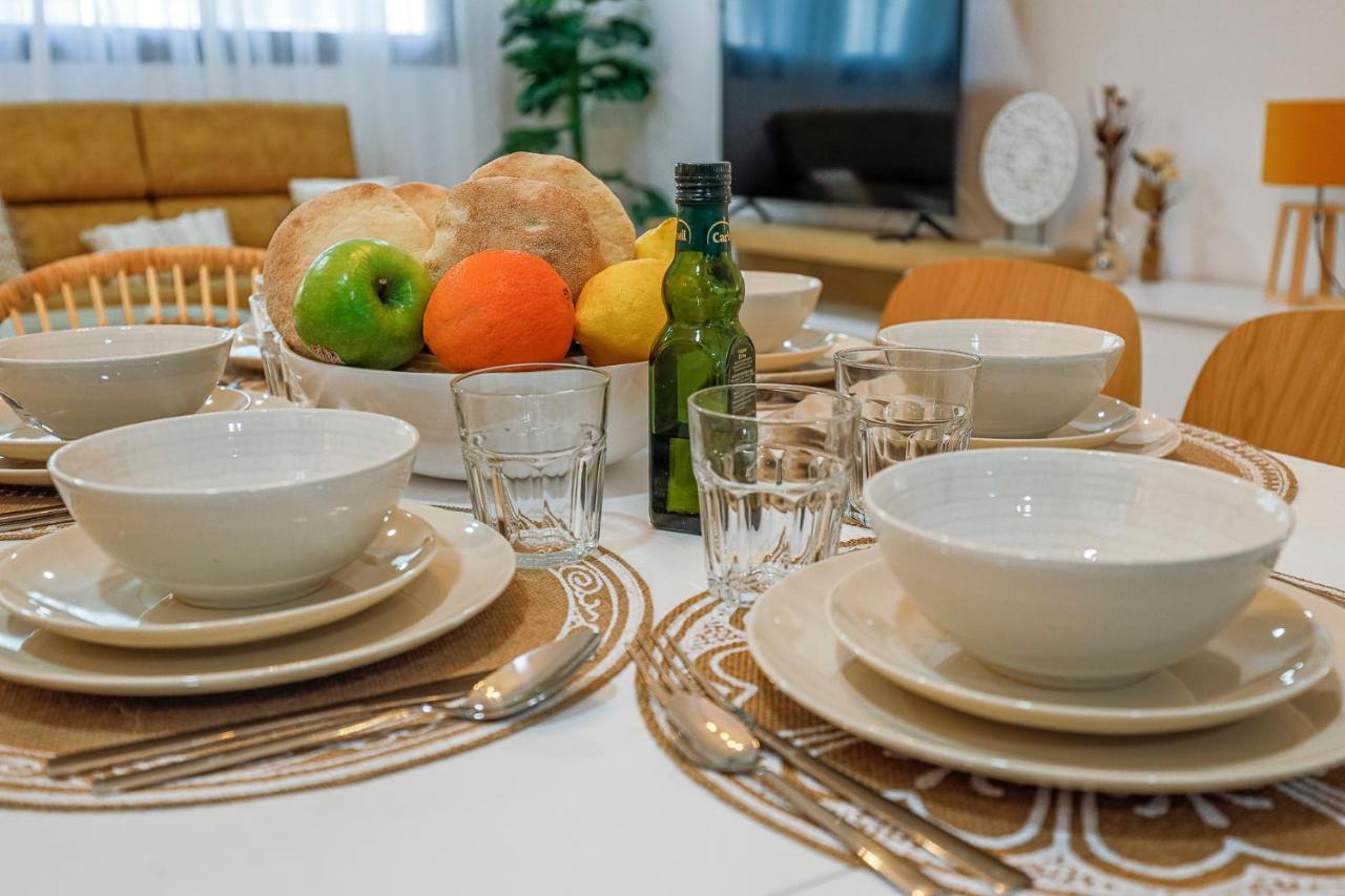 Family Suit Principal Encantos De Sevilla Εξωτερικό φωτογραφία