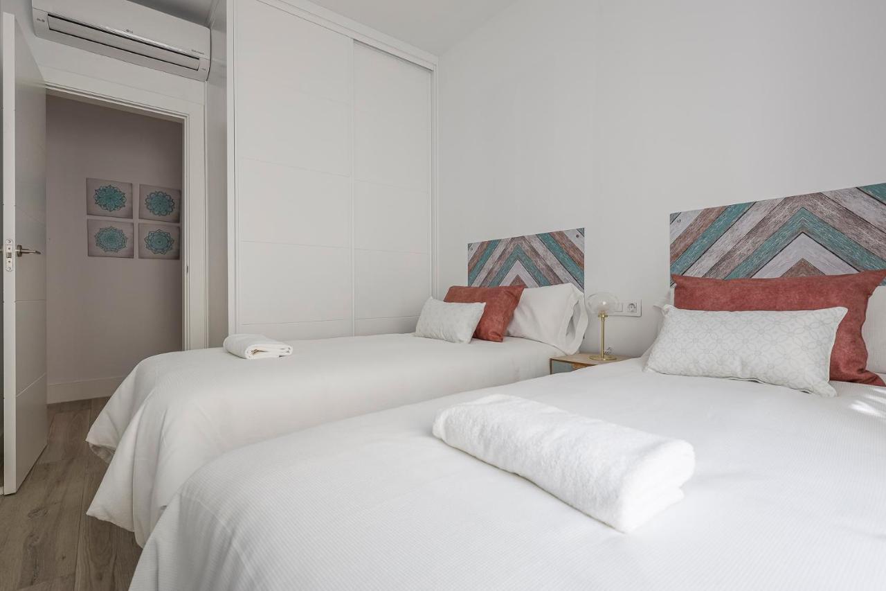 Family Suit Principal Encantos De Sevilla Εξωτερικό φωτογραφία