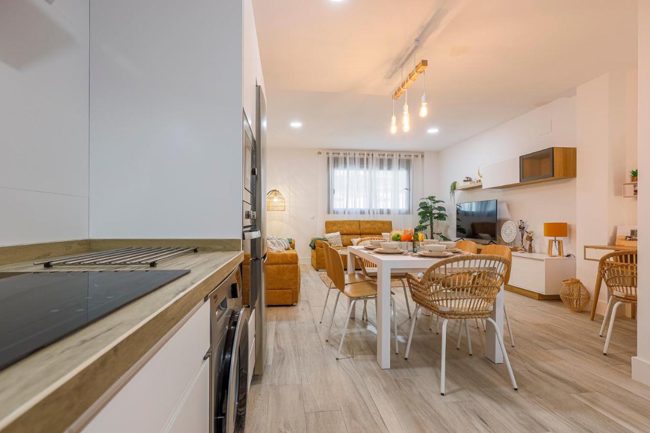 Family Suit Principal Encantos De Sevilla Εξωτερικό φωτογραφία