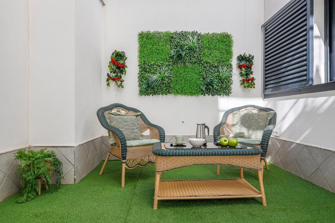 Family Suit Principal Encantos De Sevilla Εξωτερικό φωτογραφία